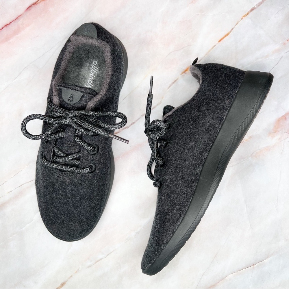 Allbirds Woolrunners Black Sneakers Women’s 9